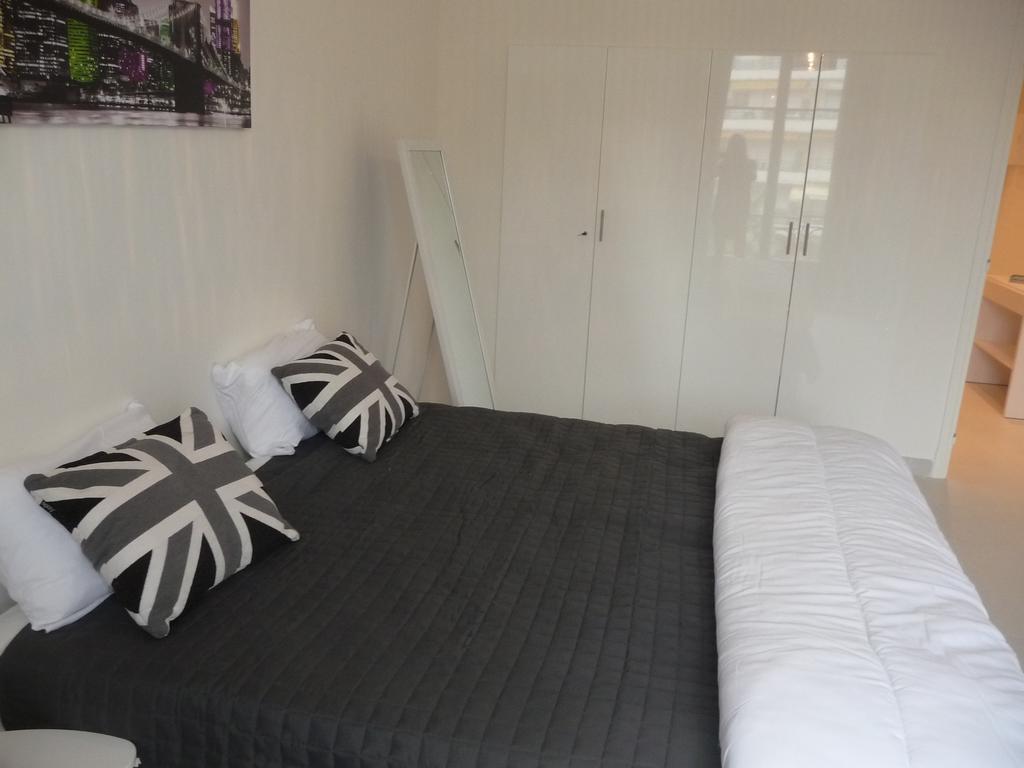 Cannes, Croisette, Palais Miramar Kamer foto