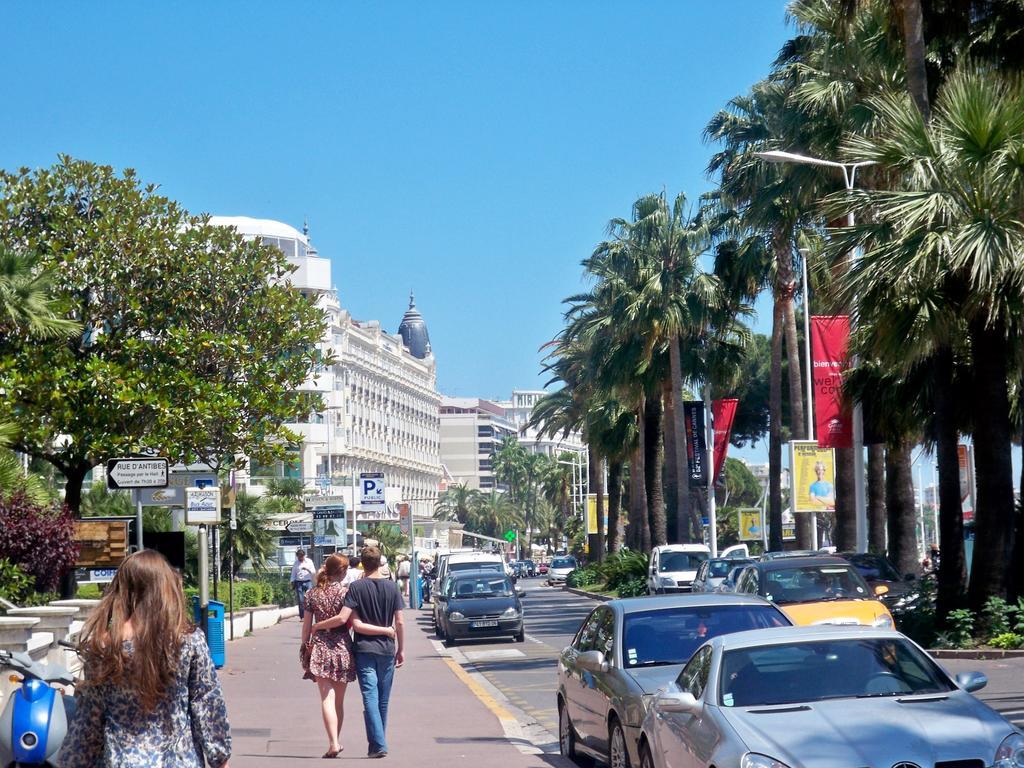 Cannes, Croisette, Palais Miramar Buitenkant foto